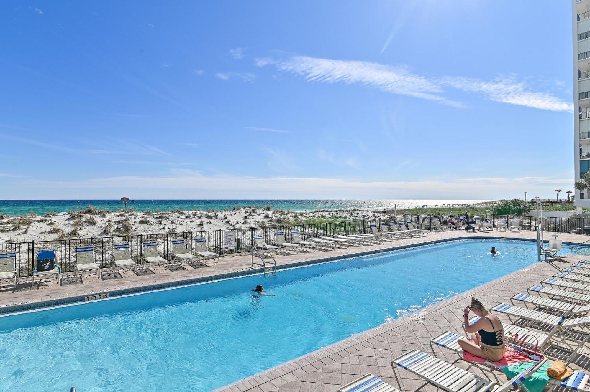 Pelican Beach Resort Destin Exteriör bild